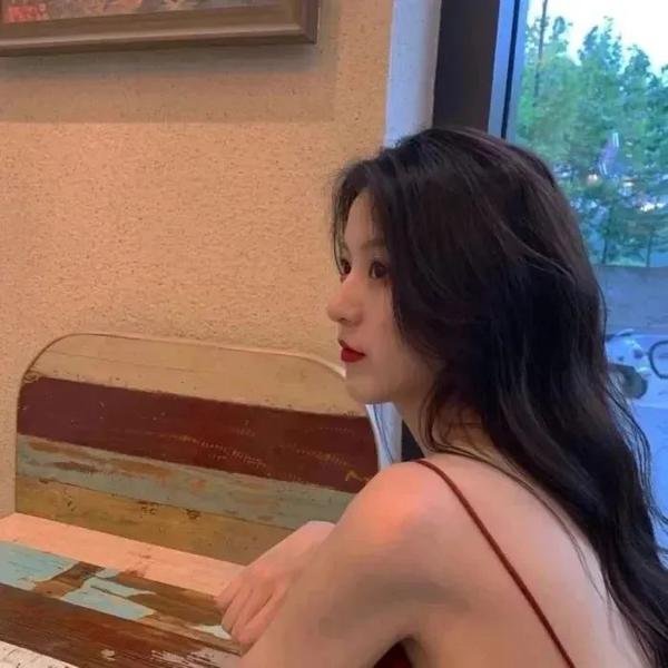 火红的杜鹃花